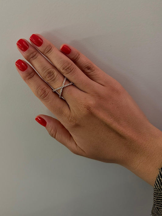 Anel Cravejado X Ródio